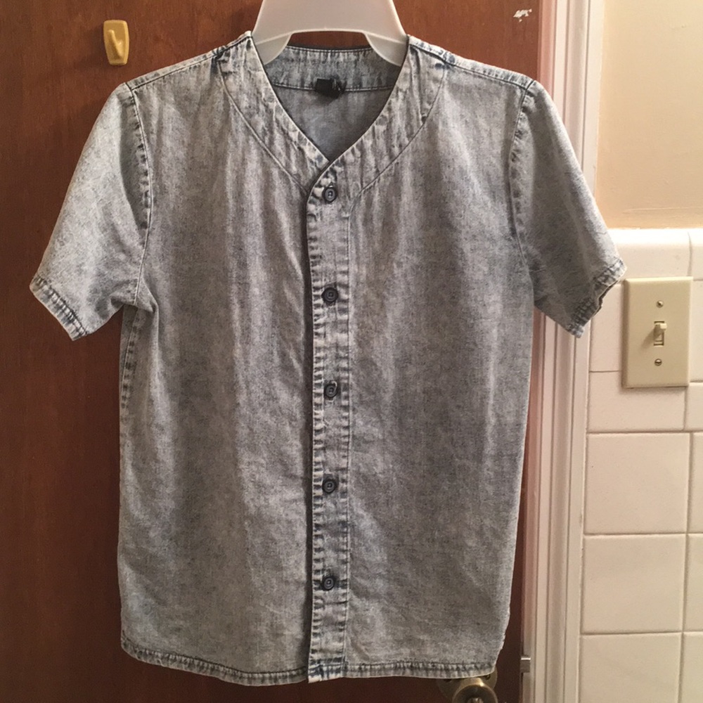 Boys Size Large Acid Wash Baseball Jersey